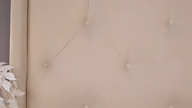 ur wet dreams online show from February 8, 2:15 pm