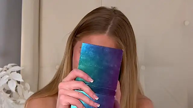 ur wet dreams online show from February 9, 2:04 pm