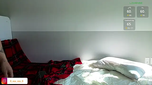 Snapshot of Doh728 chatting on November 28, 5:29 am Doh728 online show from November 28, 5:29 am