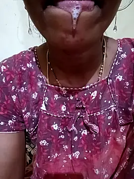 Snapshot of TeluguammayiMahi chatting on November 10, 2:05 am TeluguammayiMahi online show from November 10, 2:05 am