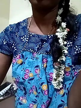 Snapshot of TeluguammayiMahi chatting on October 4, 8:43 pm TeluguammayiMahi online show from October 4, 8:43 pm