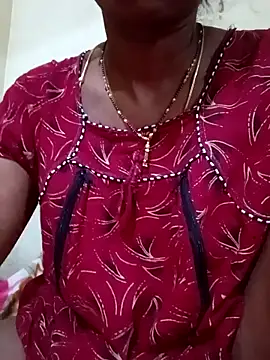 Snapshot of TeluguammayiMahi chatting on October 1, 8:52 am TeluguammayiMahi online show from October 1, 8:52 am