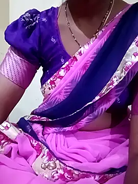 Snapshot of TeluguammayiMahi chatting on September 11, 2:39 pm TeluguammayiMahi online show from September 11, 2:39 pm