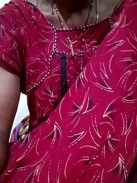 Snapshot of TeluguammayiMahi chatting on December 14, 9:31 pm TeluguammayiMahi online show from December 14, 9:31 pm