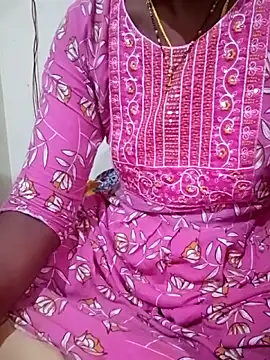 Snapshot of TeluguammayiMahi chatting on October 27, 5:41 am TeluguammayiMahi online show from October 27, 5:41 am