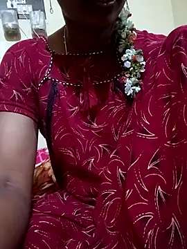 Snapshot of TeluguammayiMahi chatting on November 27, 3:23 pm TeluguammayiMahi online show from November 27, 3:23 pm