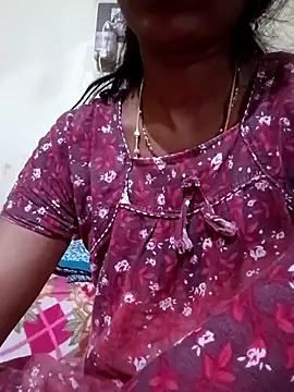 Snapshot of TeluguammayiMahi chatting on September 30, 12:05 am TeluguammayiMahi online show from September 30, 12:05 am