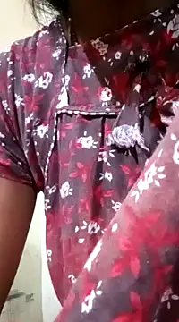 Snapshot of TeluguammayiMahi chatting on March 10, 8:50 am TeluguammayiMahi online show from March 10, 8:50 am