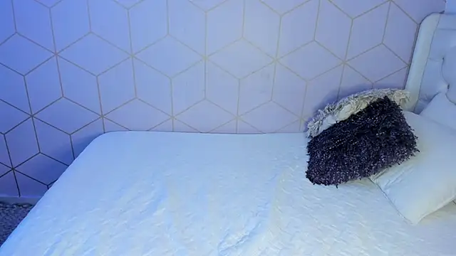 Snapshot of NiaCarter1 chatting on March 5, 2:34 pm NiaCarter1 online show from March 5, 2:34 pm