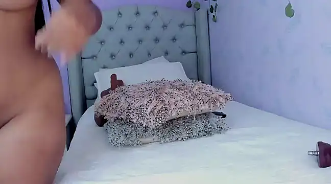 Snapshot of NiaCarter1 chatting on February 15, 11:58 pm NiaCarter1 online show from February 15, 11:58 pm