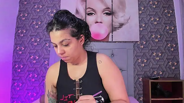 Emily rivera78 online show from March 18, 1:53 am