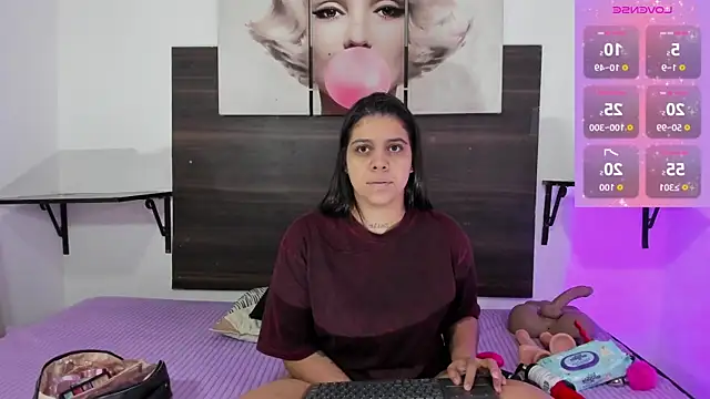 Snapshot of Emily_rivera78 chatting on September 20, 3:11 am Emily rivera78 online show from September 20, 3:11 am