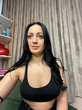 RaisaSalvi online show from February 17, 10:56 am