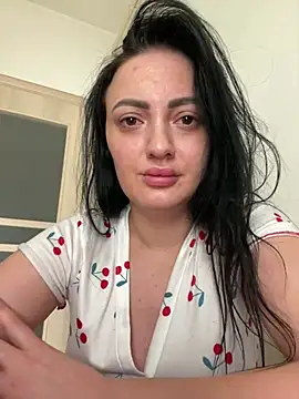 Snapshot of RaisaSalvi chatting on February 26, 11:54 am RaisaSalvi online show from February 26, 11:54 am