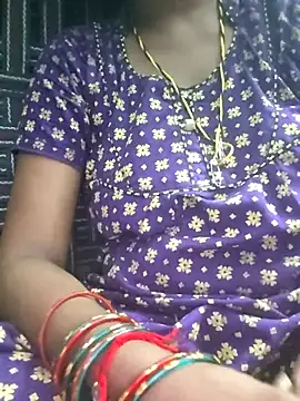Snapshot of sweety006telugu chatting on June 9, 5:52 am sweety006telugu online show from June 9, 5:52 am
