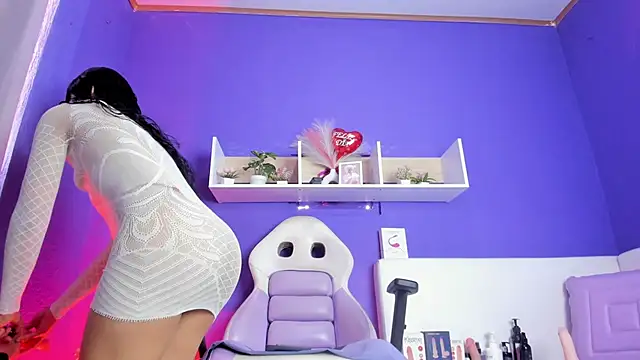 Rossi Mariana online show from April 10, 12:45 pm