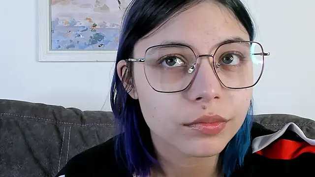 Snapshot of DarelleFare chatting on February 15, 11:17 am DarelleFare online show from February 15, 11:17 am