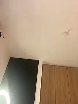 Jay wlls online show from January 11, 12:50 am