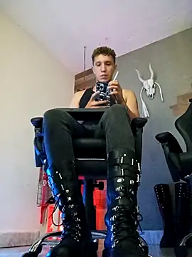 AngeloColleen online show from March 25, 8:08 pm