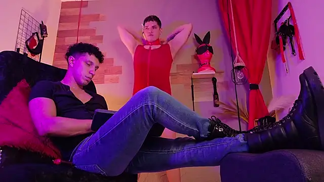 AngeloColleen online show from October 18, 7:27 pm