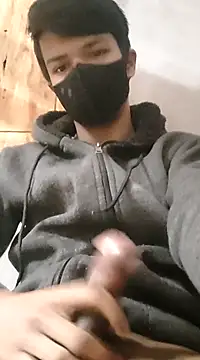 Snapshot of HomeCum chatting on January 25, 3:30 am HomeCum online show from January 25, 3:30 am