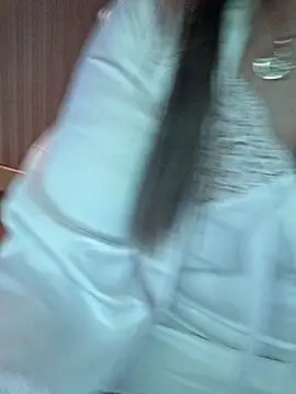 A-mal5 online show from April 3, 7:48 am