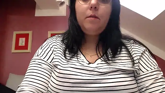 Wetandnaughtyxx online show from March 7, 9:37 am