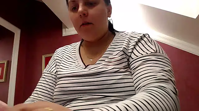 Wetandnaughtyxx online show from April 5, 7:15 am