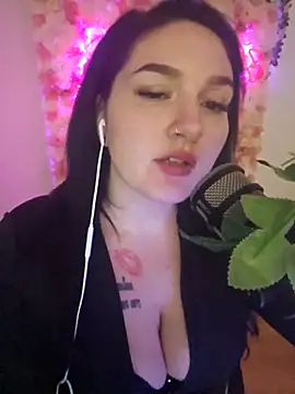 Snapshot of Jinyxx3 chatting on March 23, 5:21 am Jinyxx3 online show from March 23, 5:21 am