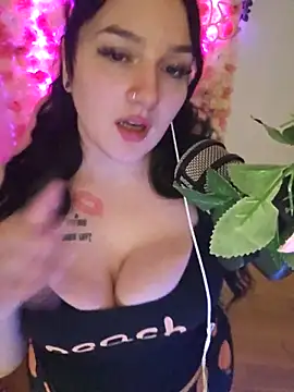 Snapshot of Jinyxx3 chatting on March 6, 8:52 am Jinyxx3 online show from March 6, 8:52 am