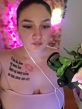 Snapshot of Jinyxx3 chatting on March 10, 11:45 am Jinyxx3 online show from March 10, 11:45 am