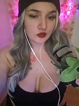 Snapshot of Jinyxx3 chatting on March 20, 9:46 pm Jinyxx3 online show from March 20, 9:46 pm