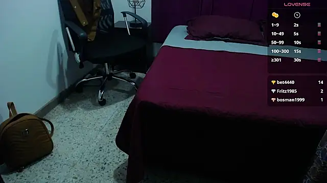 CamiilaReyes online show from February 15, 1:53 am