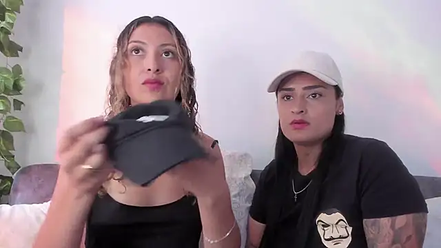 my melody online show from November 19, 8:09 pm