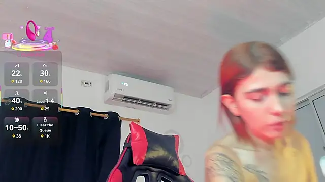 Nicol TransGirl online show from February 28, 2:44 am