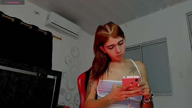 Nicol TransGirl online show from February 9, 3:26 am