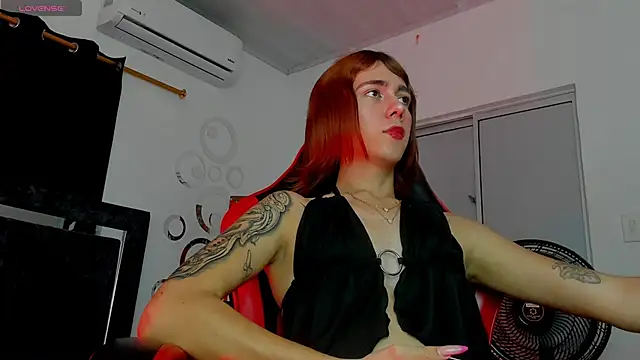 Nicol TransGirl online show from December 18, 3:11 am