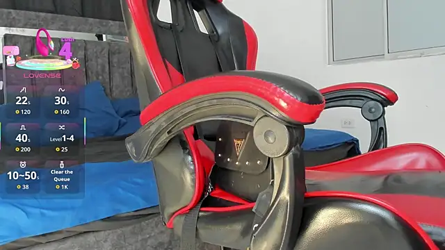 Nicol TransGirl online show from January 17, 4:05 am