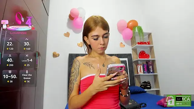 Nicol TransGirl online show from May 27, 5:04 am