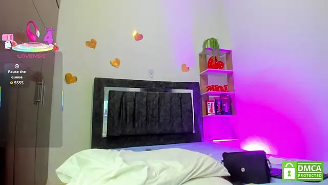 Nicol TransGirl online show from June 12, 5:38 am