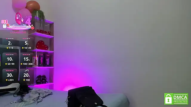 Nicol TransGirl online show from May 28, 4:42 am