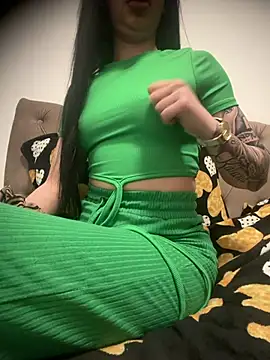 Robexxmia online show from April 16, 9:50 pm
