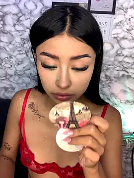 Miss karol online show from November 20, 6:30 pm