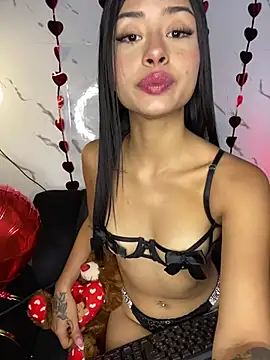 Snapshot of Miss_karol chatting on February 12, 6:30 pm Miss karol online show from February 12, 6:30 pm