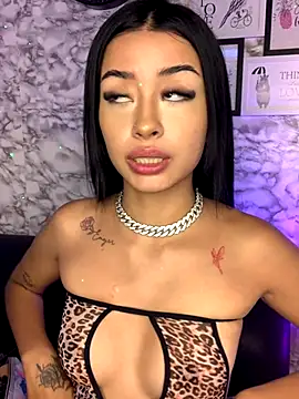 Miss karol online show from November 15, 6:12 pm