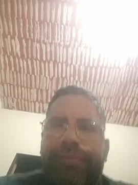 DOMINADOR5 online show from March 3, 7:35 am