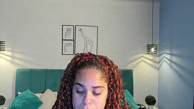 ninna curly online show from April 7, 3:52 am