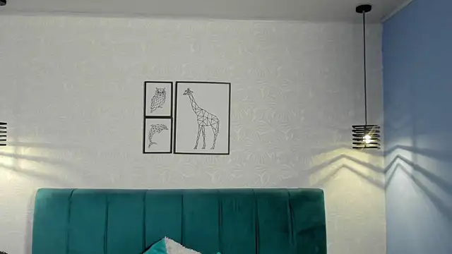 ninna curly online show from February 21, 3:19 am