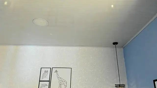 ninna curly online show from March 13, 9:42 pm