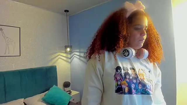 Snapshot of ninna_curly chatting on October 15, 3:49 am ninna curly online show from October 15, 3:49 am